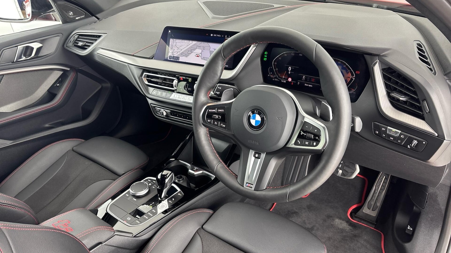 Used BMW 1 Series 2024 for sale - 76832754: Photo 6