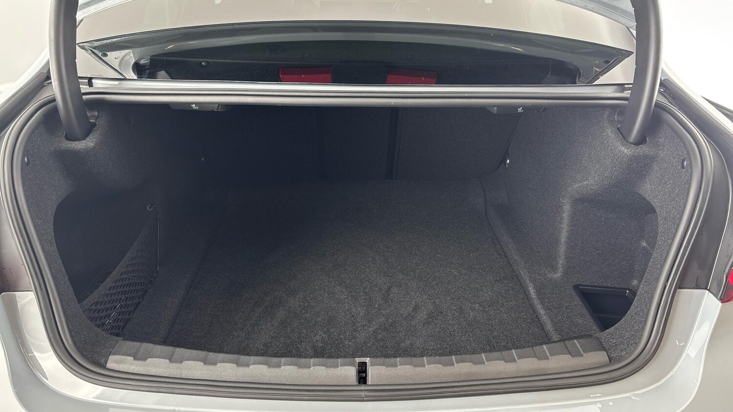 Used BMW 3 Series 2025 for sale - 77066498: Photo 13