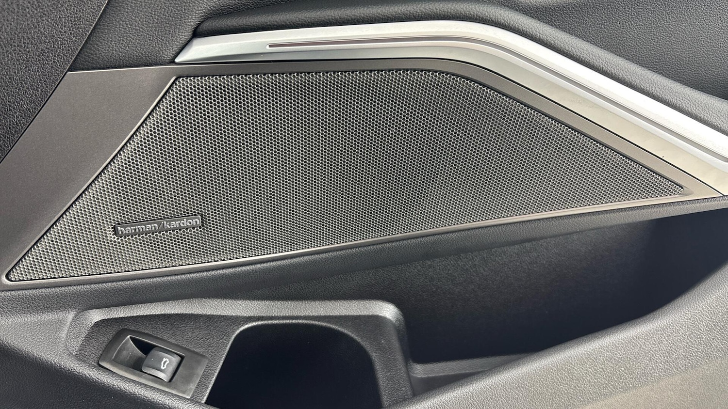 Used BMW 3 Series 2025 for sale - 77066498: Photo 20