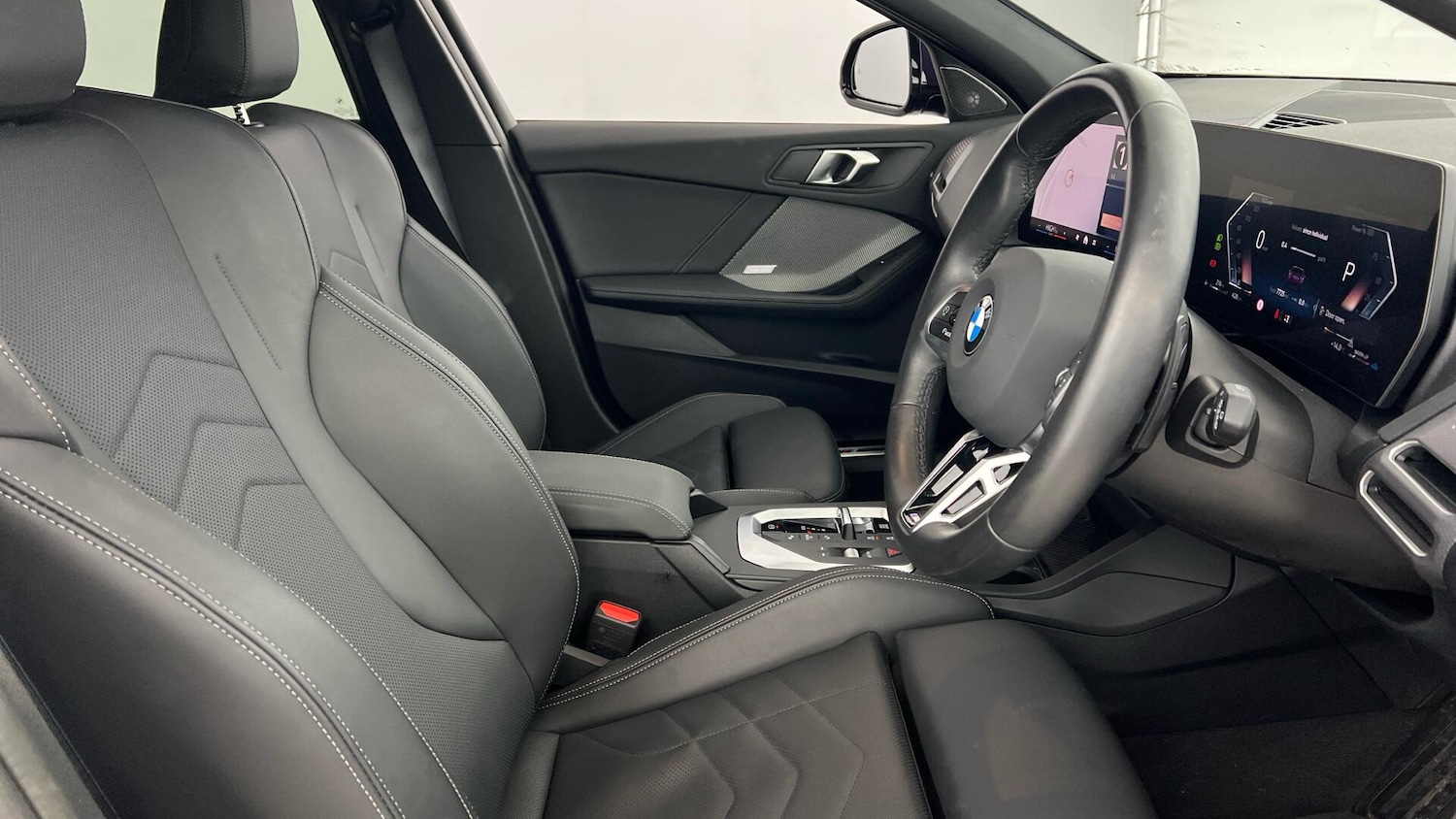 Used BMW 1 Series 2025 for sale - 76952450: Photo 11