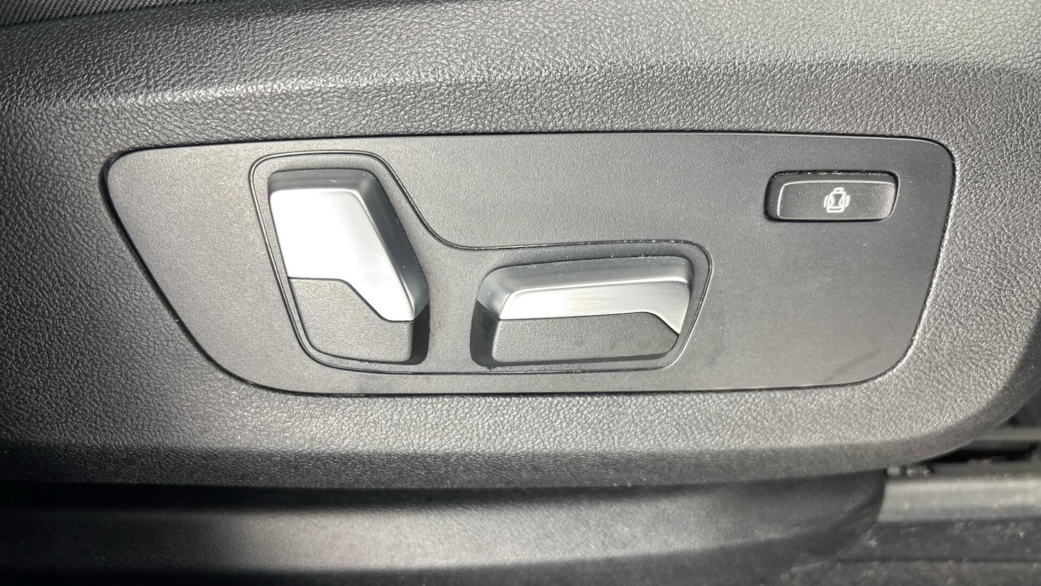 Used BMW X5 2022 for sale - 76976872: Photo 35