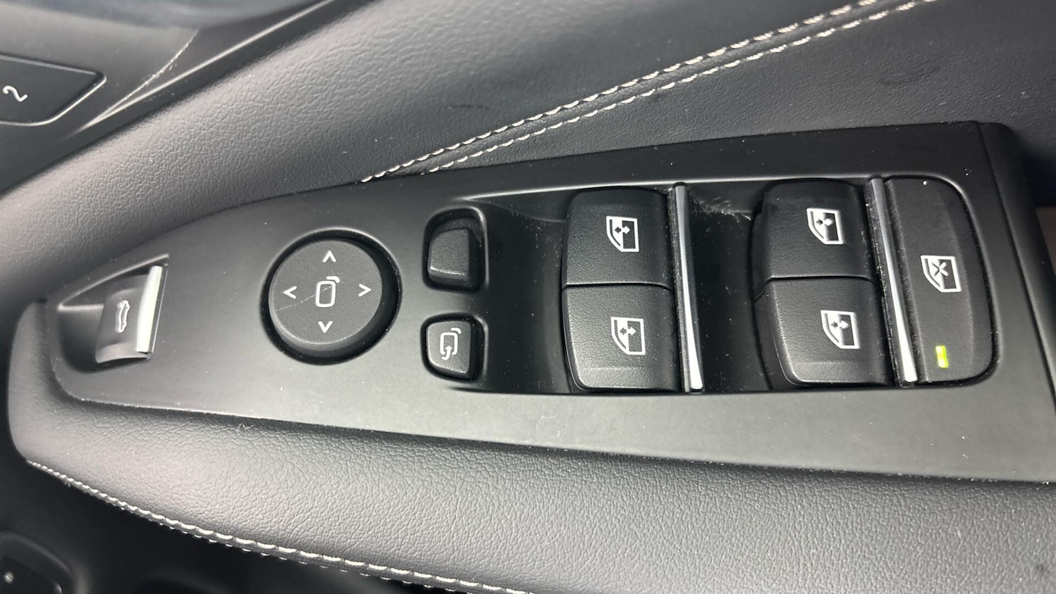 Used BMW X5 2022 for sale - 76976872: Photo 38