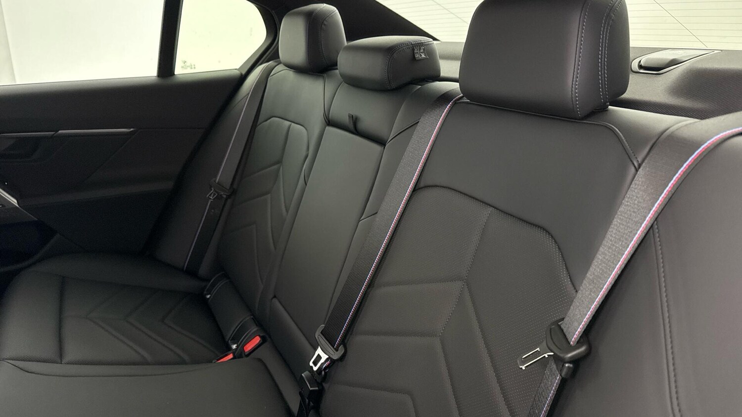 Used BMW 5 Series 2025 for sale - 77538221: Photo 12