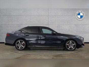 Used BMW 5 Series 2025 for sale - 77538221: Photo