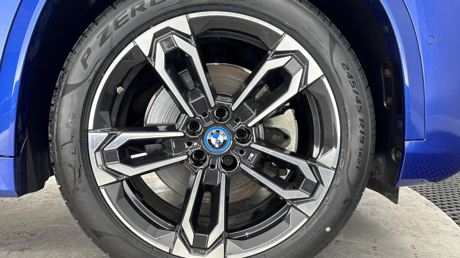 Used BMW iX1 2023 for sale - 77670539: Photo 14