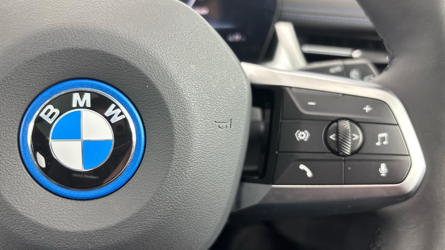 Used BMW iX1 2023 for sale - 77670539: Photo 18