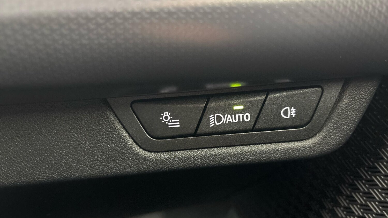 Used BMW iX1 2023 for sale - 77670539: Photo 35