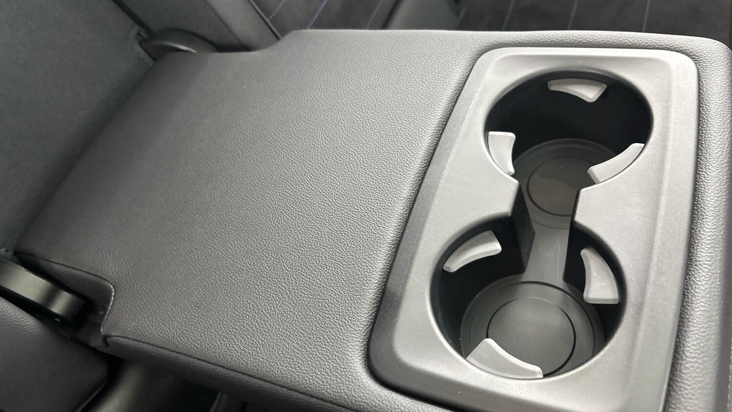 Used BMW iX1 2023 for sale - 77670539: Photo 44