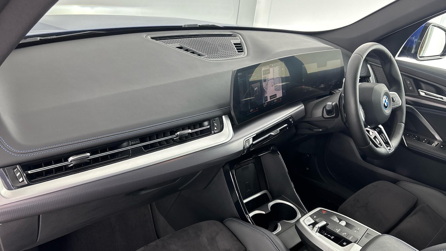 Used BMW iX1 2023 for sale - 77670539: Photo 7