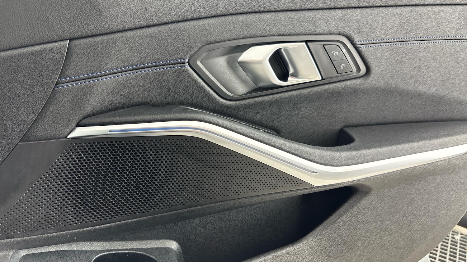 Used BMW 3 Series 2024 for sale - 76760358: Photo 20