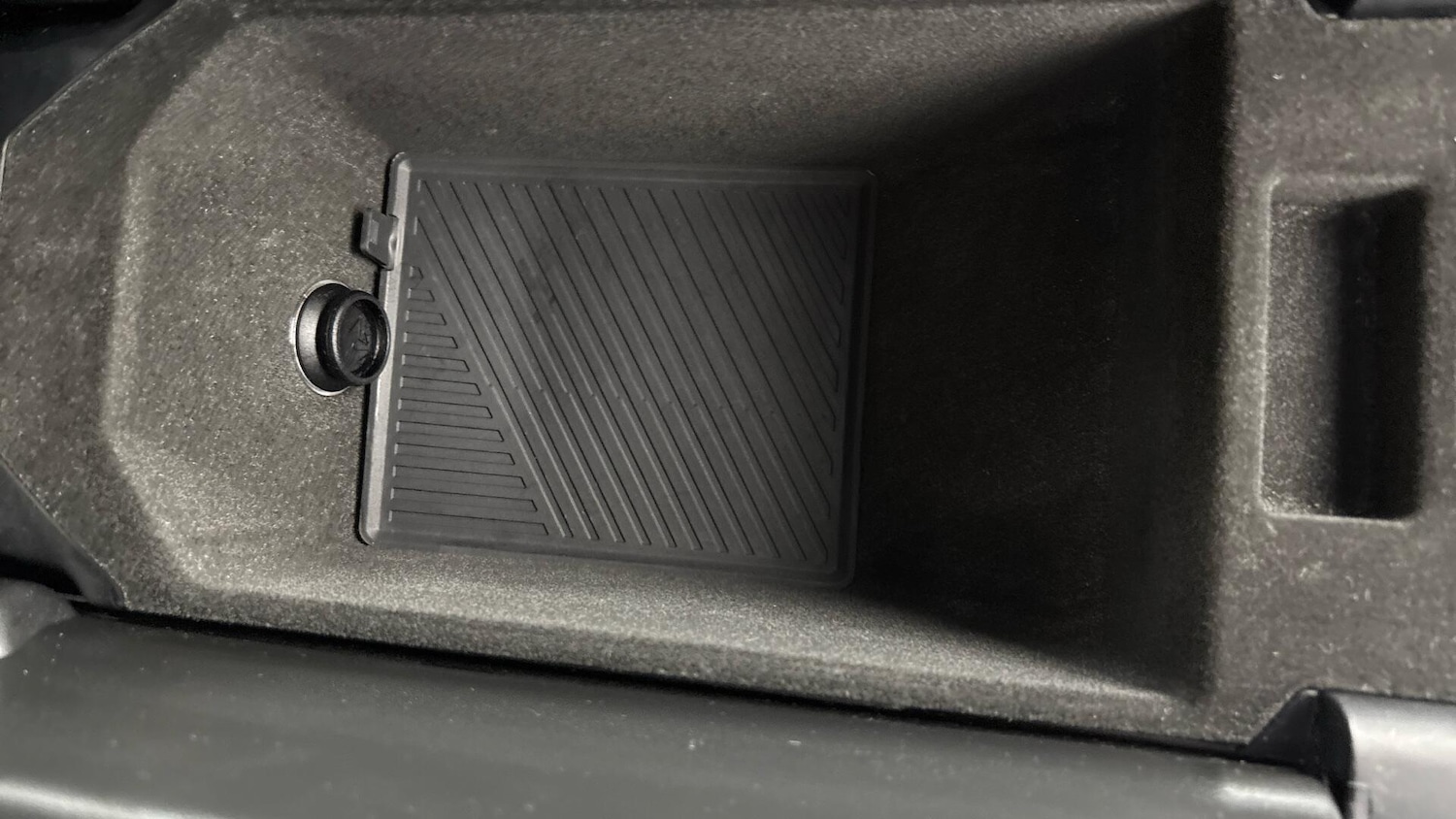 Used BMW 5 Series 2025 for sale - 77598104: Photo 38