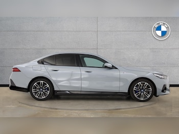 Used BMW 5 Series 2025 for sale - 77598104: Photo
