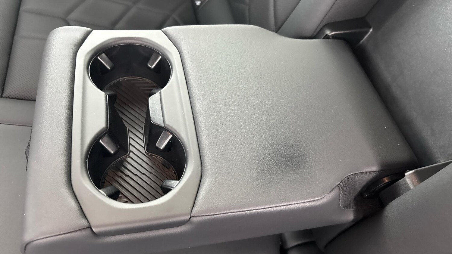 Used BMW 5 Series 2025 for sale - 77598104: Photo 47