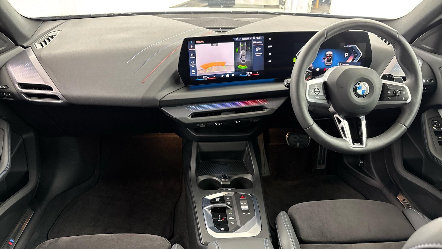 Used BMW 2 Series 2025 for sale - 76771821: Photo 4