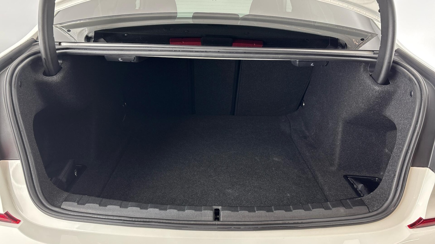 Used BMW 3 Series 2021 for sale - 76760259: Photo 13