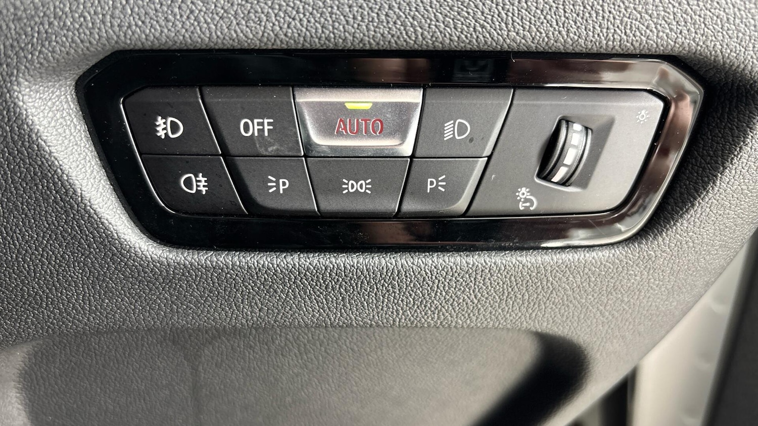 Used BMW 3 Series 2021 for sale - 76760259: Photo 36