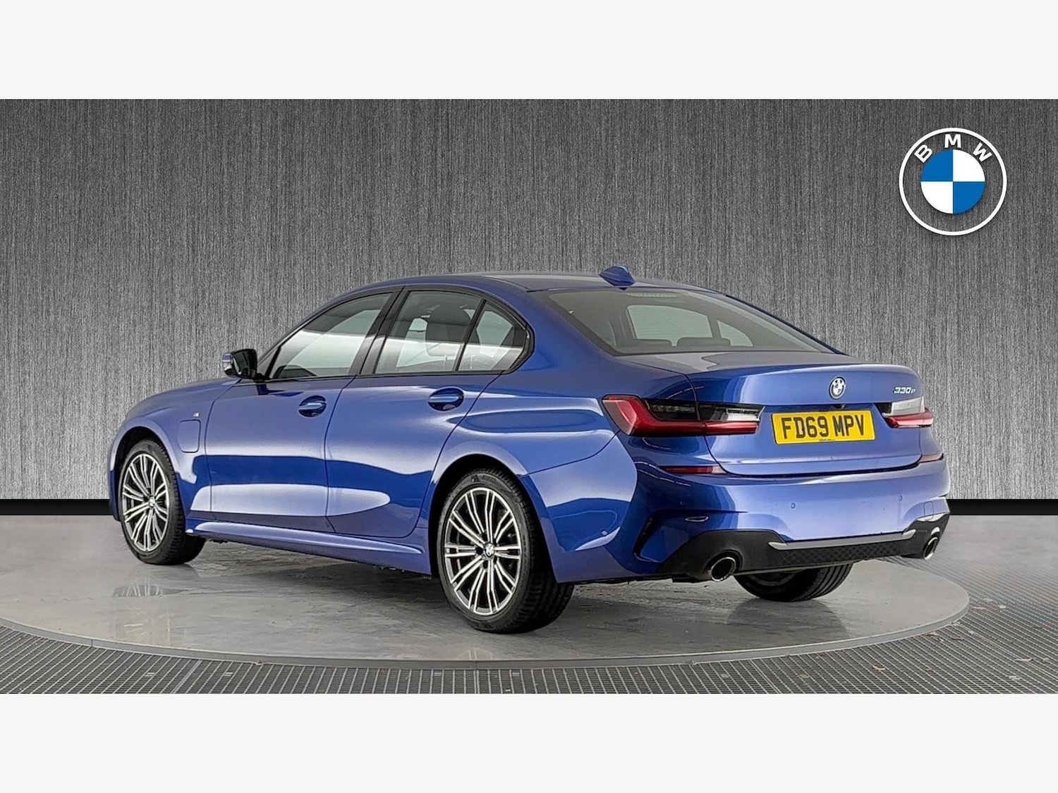 Used BMW 3 Series 2019 for sale - 76760347: Photo 2