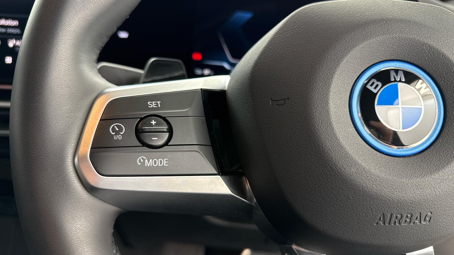 Used BMW iX2 2025 for sale - 77722805: Photo 17