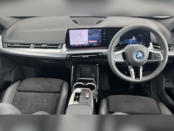 Used BMW iX1 2024 for sale - 76953147: Photo