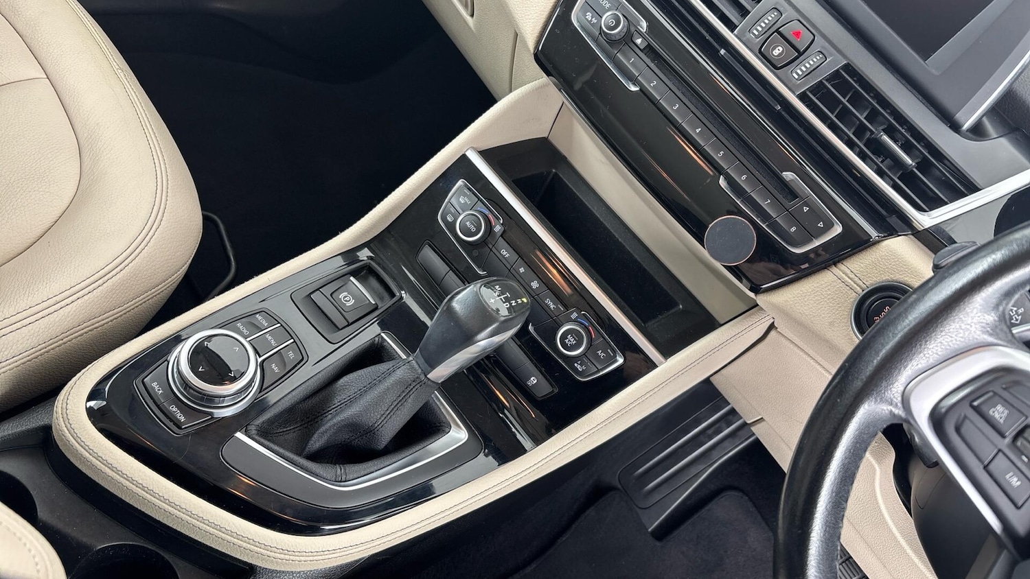 Used BMW 2 Series 2017 for sale - 77386911: Photo 10