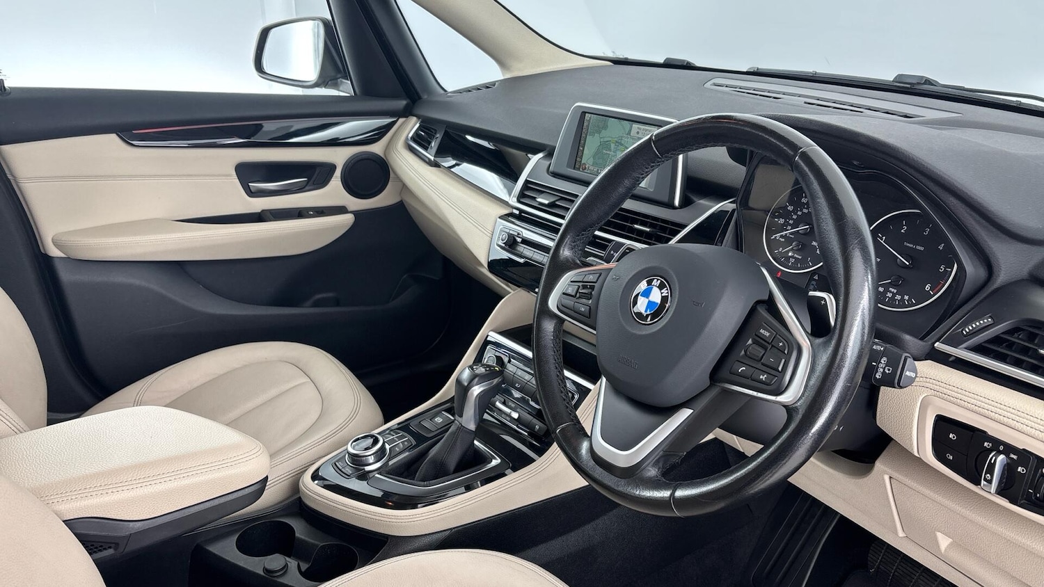 Used BMW 2 Series 2017 for sale - 77386911: Photo 6