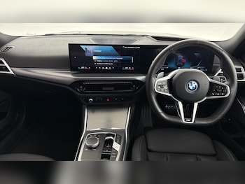 Used BMW 3 Series 2025 for sale - 77882238: Photo