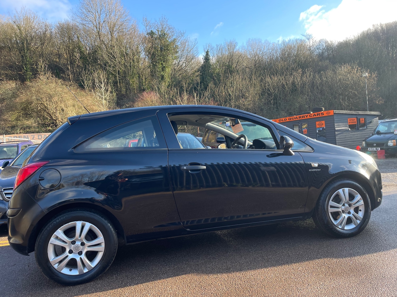 Used Vauxhall Corsa 2010 for sale - 78022610: Photo 3