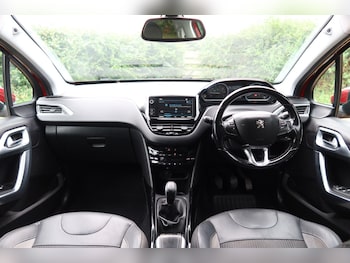 Used Peugeot 2008 2018 for sale - 79051229: Photo