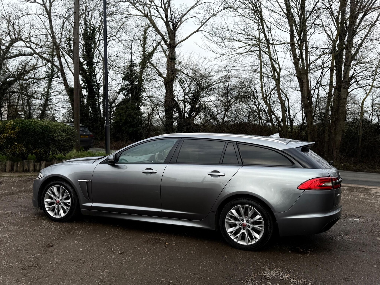 Used Jaguar XF 2013 for sale - 78043779: Photo 21