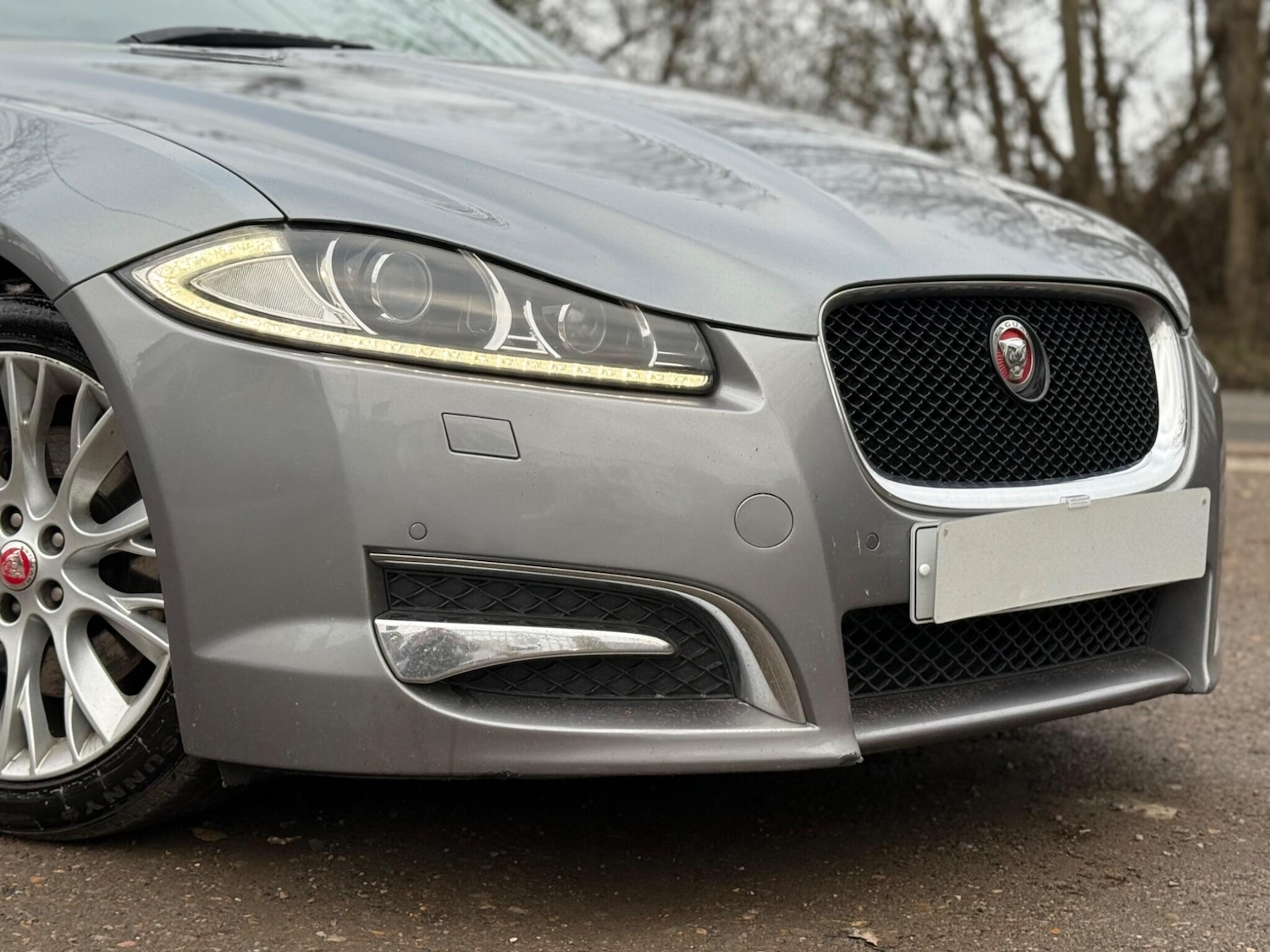 Used Jaguar XF 2013 for sale - 78043779: Photo 7