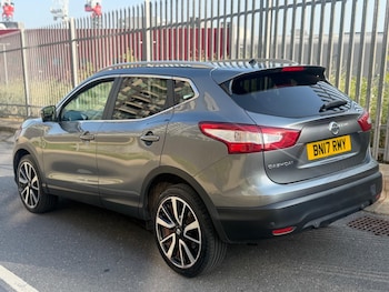 Used Nissan Qashqai 2017 for sale - 79010279: Photo