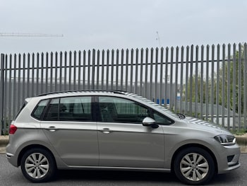 Used Volkswagen Golf SV 2016 for sale - 78519083: Photo