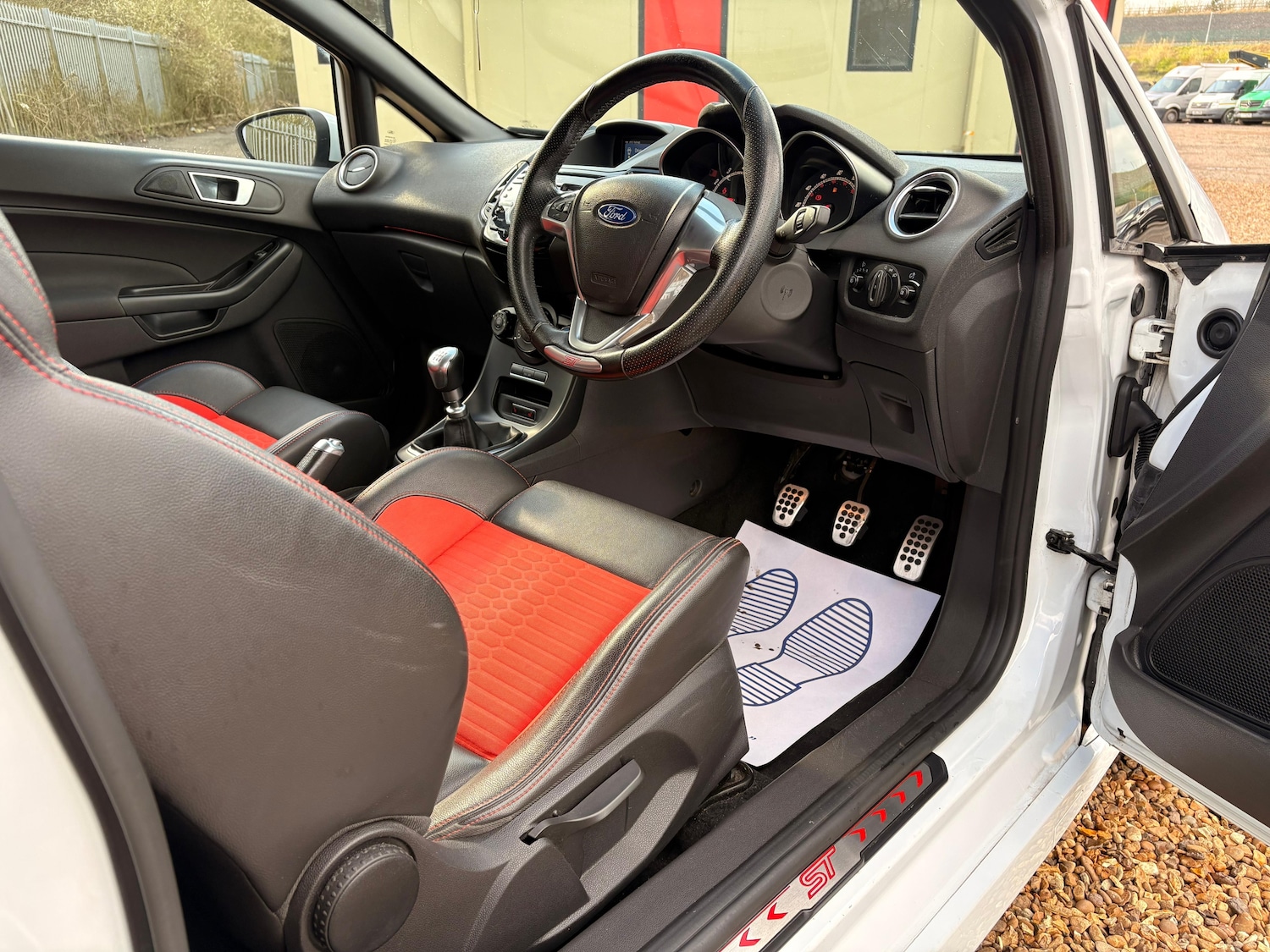 Used Ford Fiesta 2013 for sale - 78009317: Photo 10