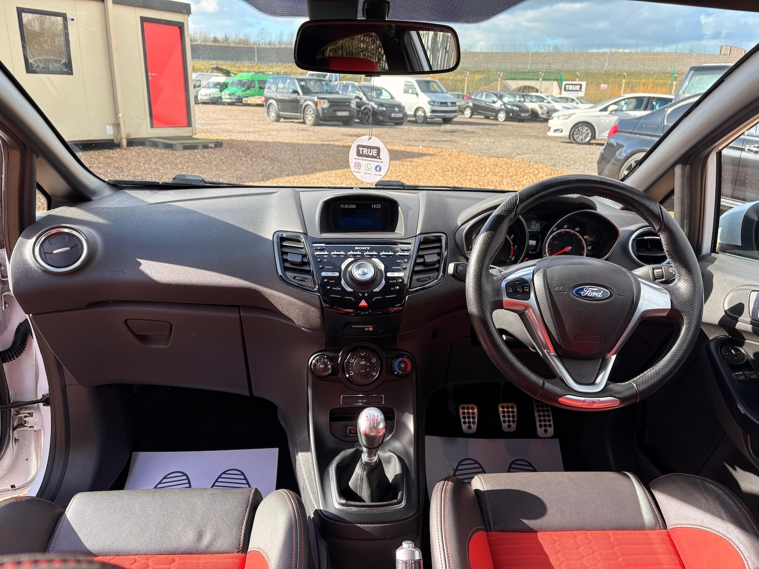 Used Ford Fiesta 2013 for sale - 78009317: Photo 11