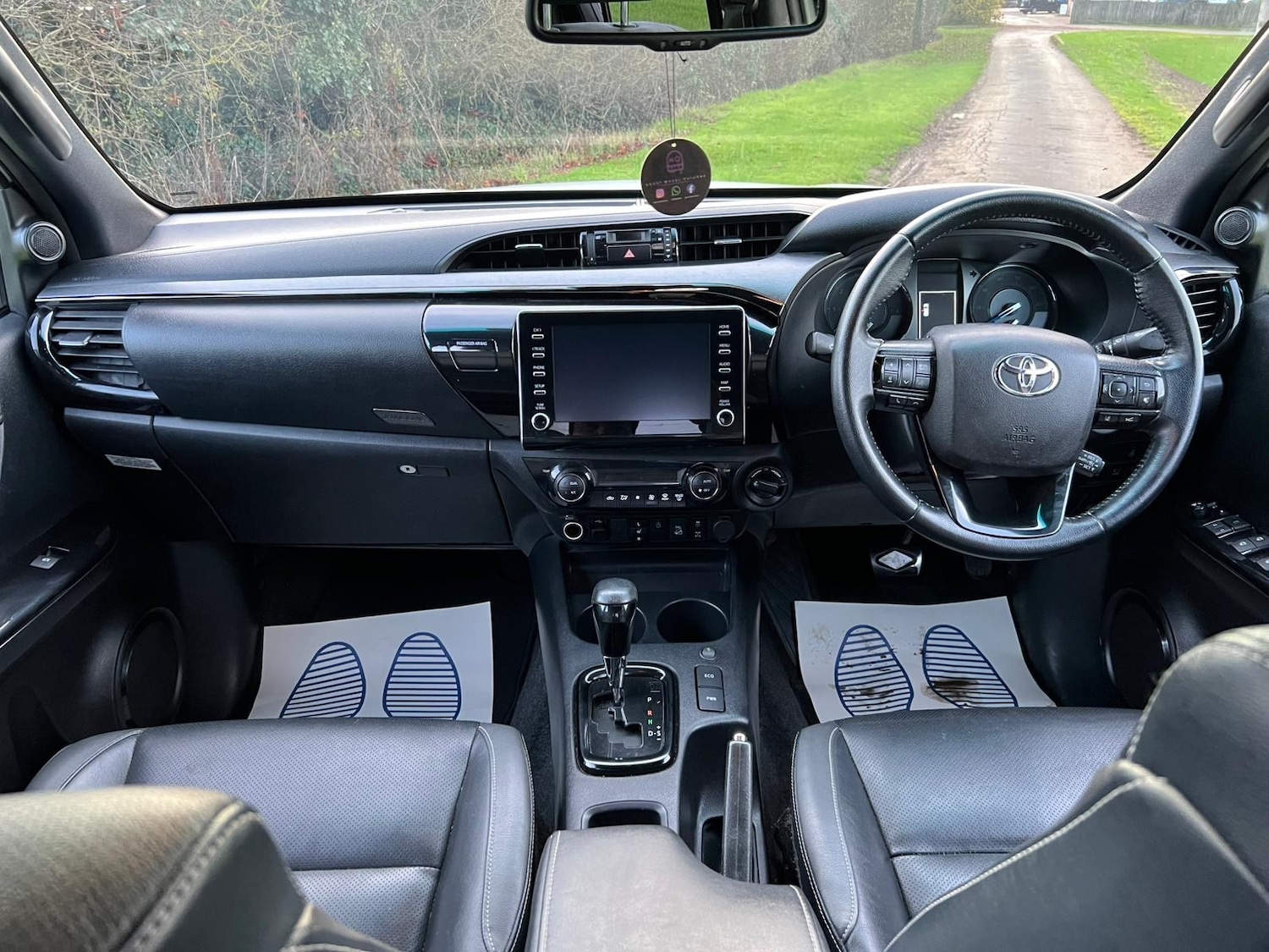 Used Toyota Hilux 2023 for sale - 77966454: Photo 13