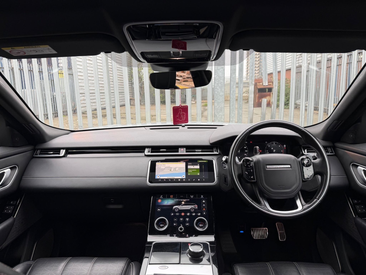 Used Land Rover Range Rover Velar 2018 for sale - 78062126: Photo 16