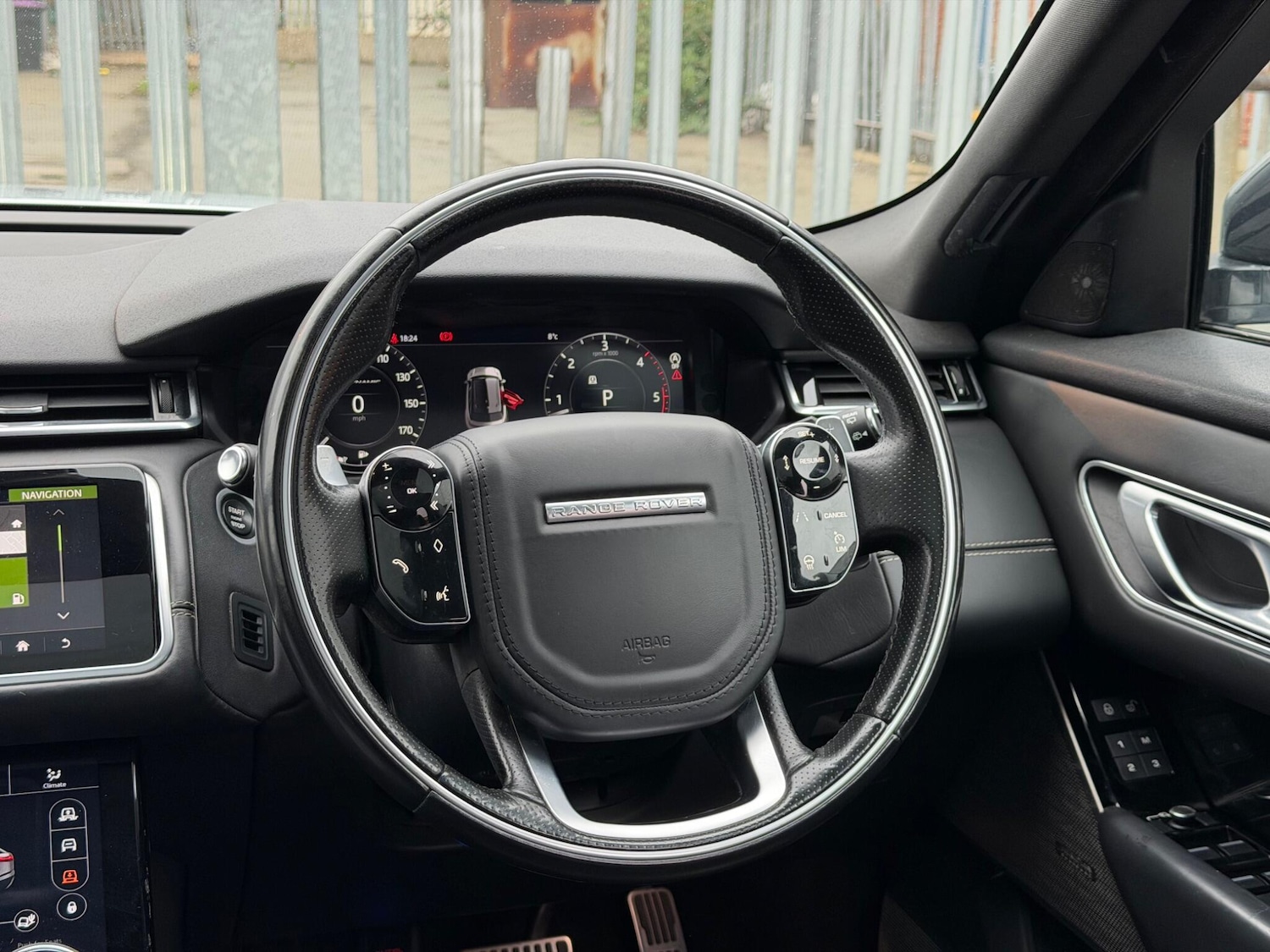 Used Land Rover Range Rover Velar 2018 for sale - 78062126: Photo 19