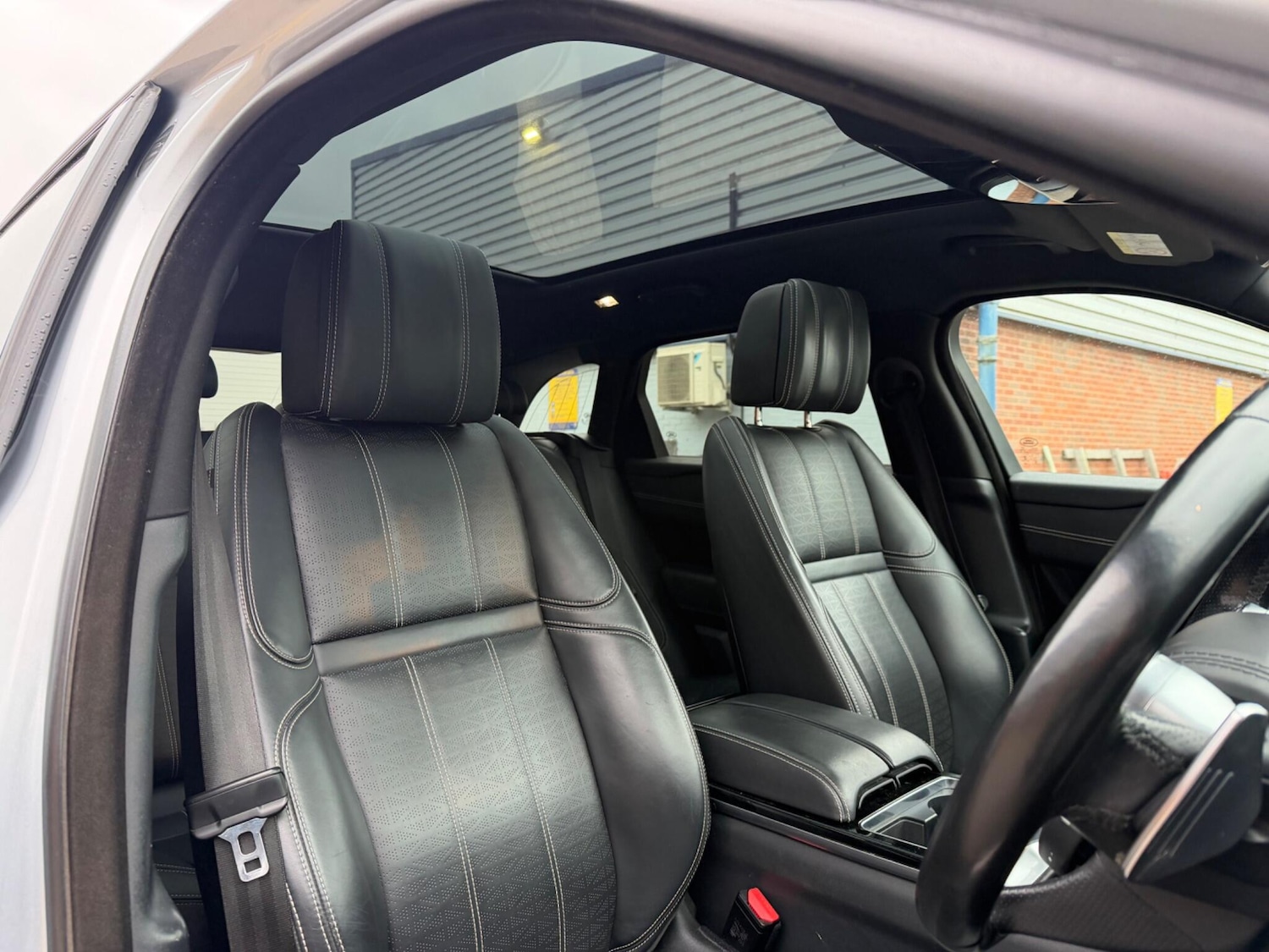 Used Land Rover Range Rover Velar 2018 for sale - 78062126: Photo 21