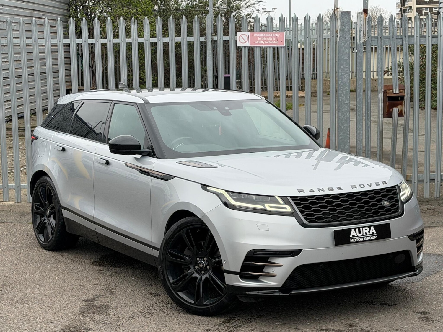Used Land Rover Range Rover Velar 2018 for sale - 78062126: Photo 3