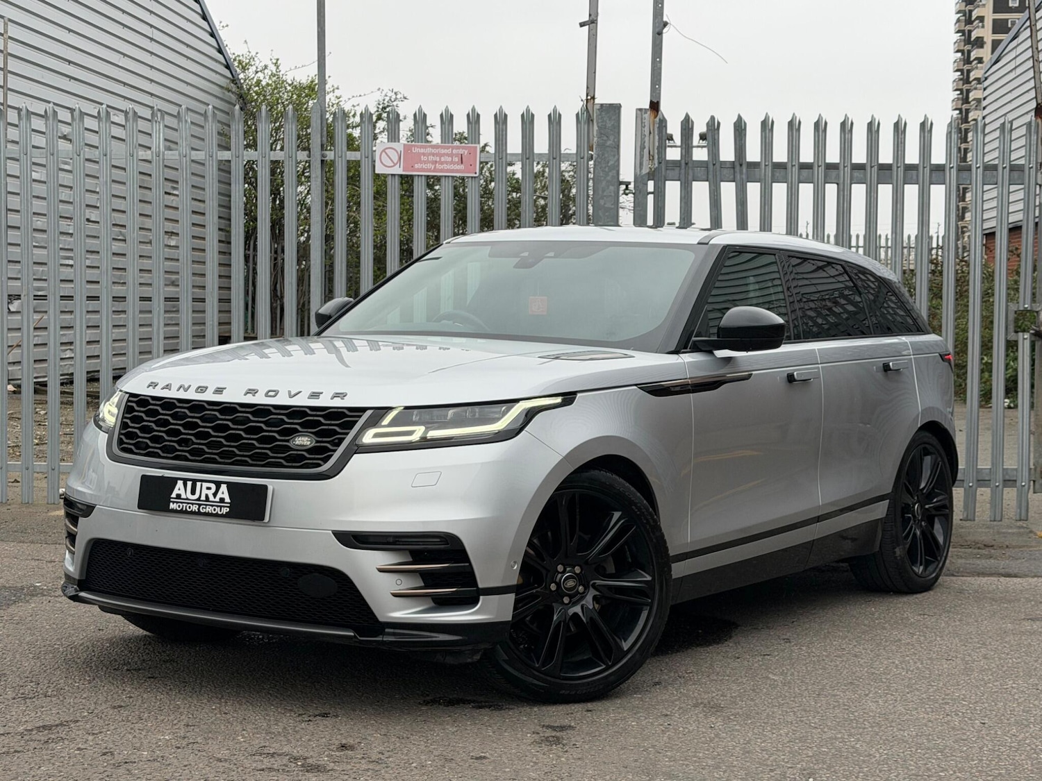 Used Land Rover Range Rover Velar 2018 for sale - 78062126: Photo 4