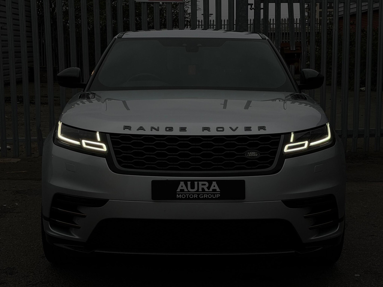 Used Land Rover Range Rover Velar 2018 for sale - 78062126: Photo 8