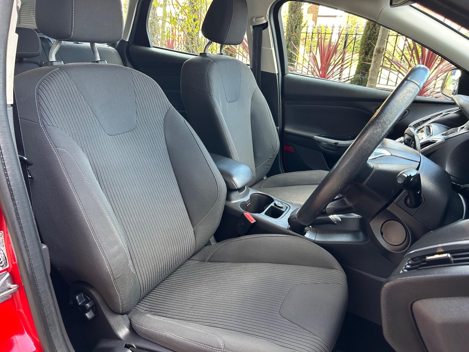 Used Ford Focus 2014 for sale - 78026281: Photo 24