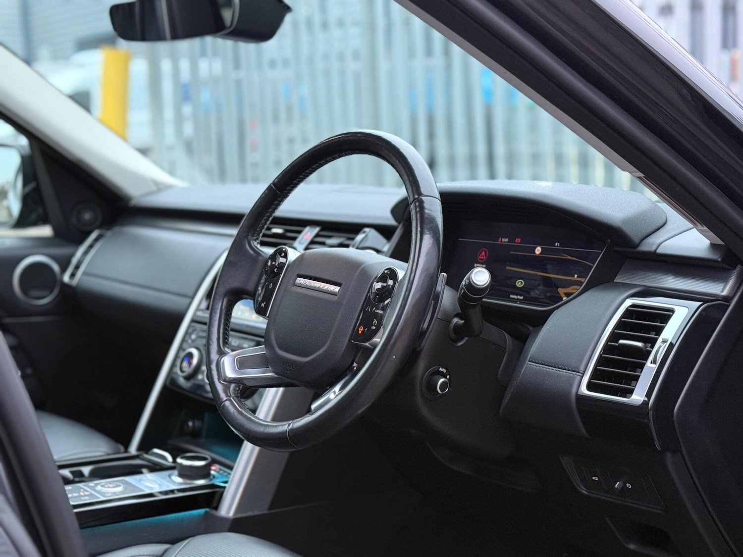 Used Land Rover Discovery 2020 for sale - 77966535: Photo 20