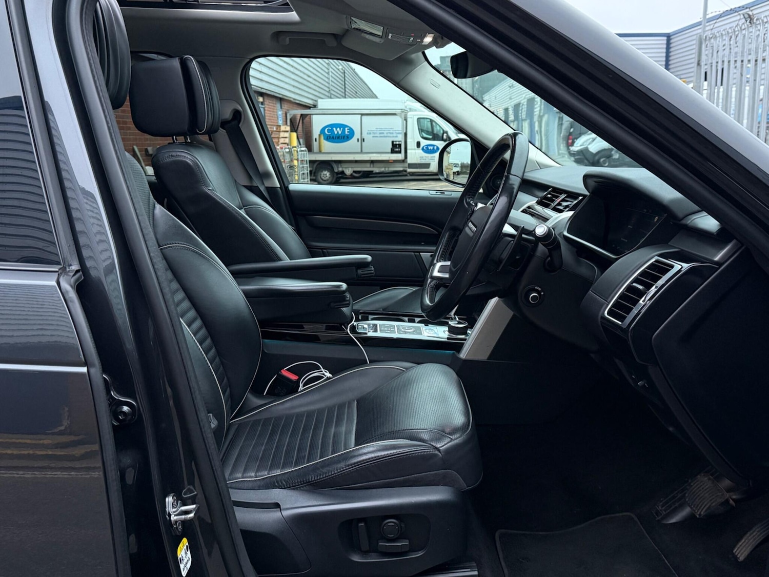 Used Land Rover Discovery 2020 for sale - 77966535: Photo 23