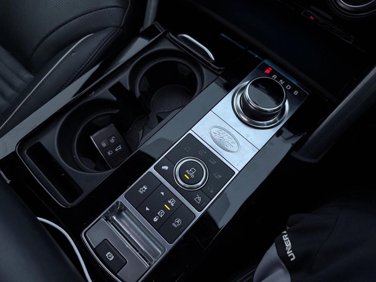 Used Land Rover Discovery 2020 for sale - 77966535: Photo 25