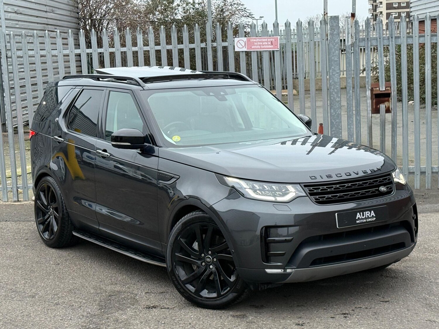 Used Land Rover Discovery 2020 for sale - 77966535: Photo 3