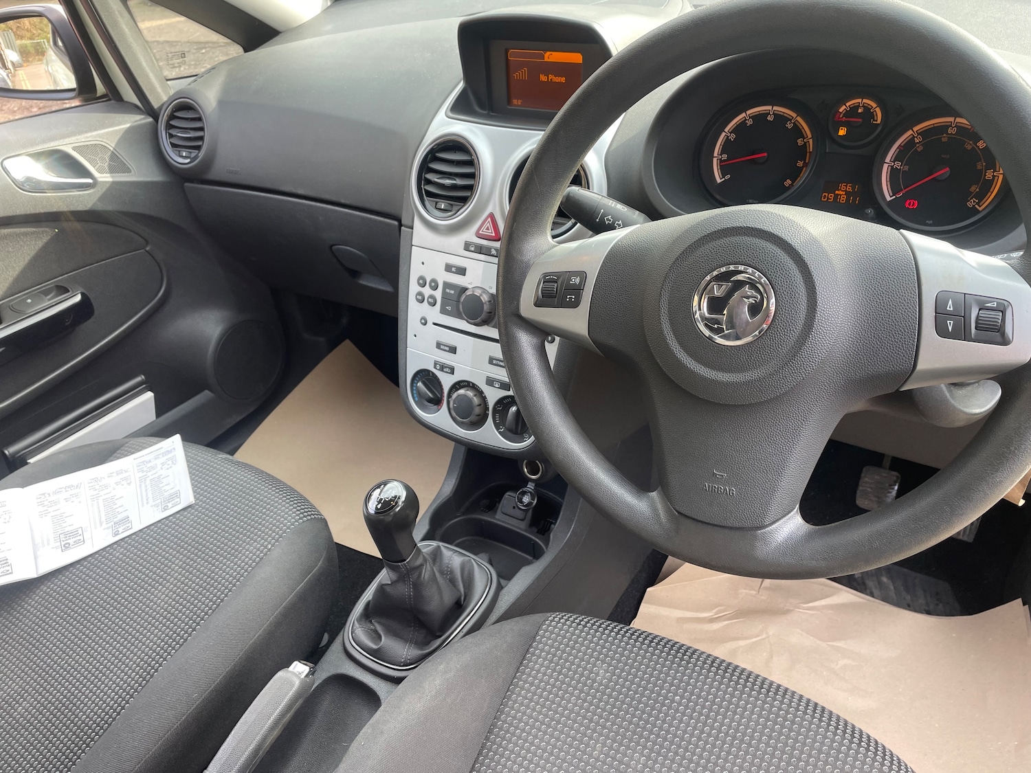 Used Vauxhall Corsa 2011 for sale - 78009436: Photo 4