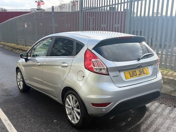 Used Ford Fiesta 2017 for sale - 78519090: Photo