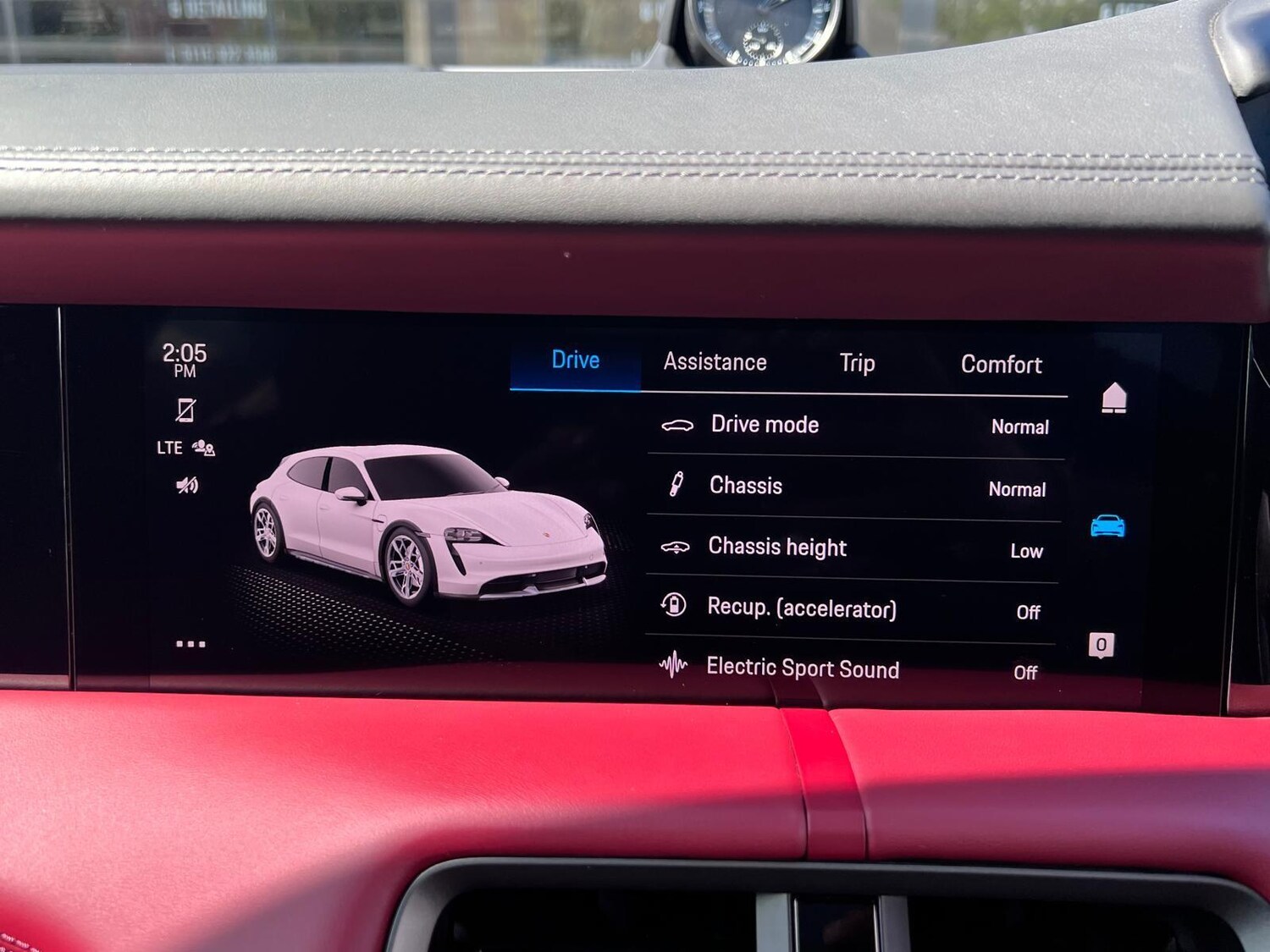 Used Porsche Taycan 2022 for sale - 77966384: Photo 14