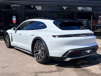 Used Porsche Taycan 2022 for sale - 77966384: Photo